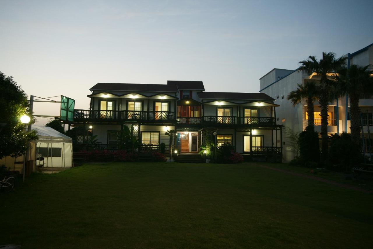 Eurohouse Villa Seogwipo Exterior photo
